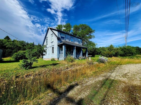 6998 Shore Road